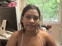 alyna live cam preview