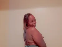 tilda_naughty live cam preview