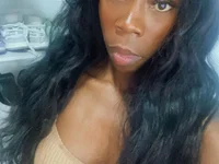 Aniilethebonny live cam preview