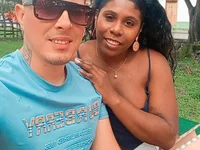 Karen and Roy cam preview