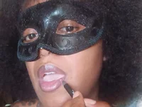 B_felina live cam preview