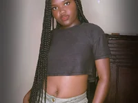little_creamy cam preview