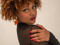 _CurlyGirl_ cam preview