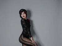 izhiw_lee live cam preview