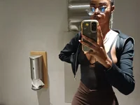 Milkypussyy live cam preview