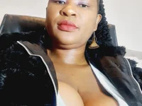 Bootyliciousbbw12 live cam preview