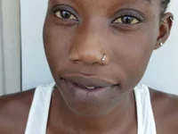 ELIZABETH cam preview