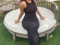 Courtney cam preview