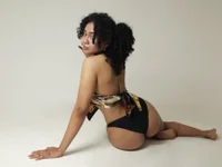 Gabriela live cam preview