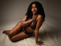 KELSIE1 live cam preview