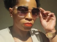 CurvyQueenx2 cam preview