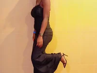 Sassyteey live cam preview