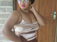 BaddestBitchee live cam preview