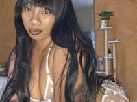 Naomi_jhonson live cam preview