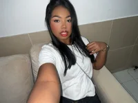 Lucia cam preview