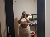 BigMommy25 cam preview