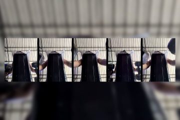 Berry_Bans Lovcams Luscious Deep hued Pornstar Edges her Voluptuous Booty.