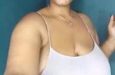 LunaCovenn Huge Round Tits Sexy African Lovcams Stripchat Babe (5). LunaCovenn is a sexy African Babe with amazin beautiful Tits with a curves who does live Stripchat shows. Visit Lovcams.com for more Free Live Webcams.