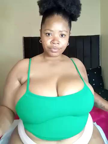 LunaCovenn Lovcams Stripchat Irresistible African Desire. LunaCovenn Sparks joy! Dive into the excitement on Lovcams with a vibrant Ebony Webcam Babe