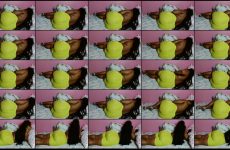 PrettyBiggAss stripchat Steamy Curvaceous Empress Rubs her Juicy Booty.