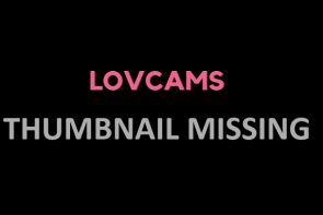 Lovcams Stripchat Voluptuous Mahogany Cam Girl Clenches her Bouncing Booty Passionately..