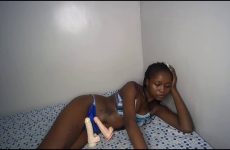 sexyasspetitte_ chaturbate Gentle Luscious Exotic Diva Drips her Bouncing Booty.mp4.