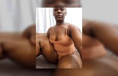 shreeh1 stripchat Sable skinned Whore Squirts Everywhere with Double Ended Dildo.mp4.